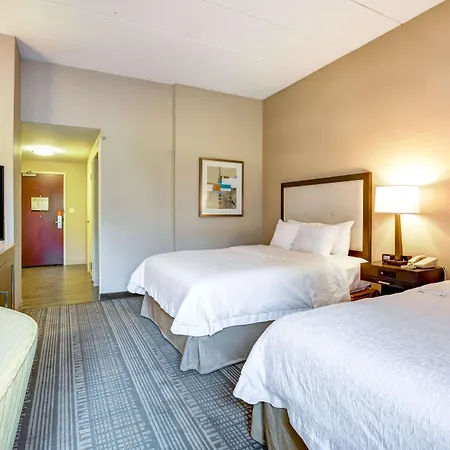 Hampton Inn Boston-Norwood Exterior photo
