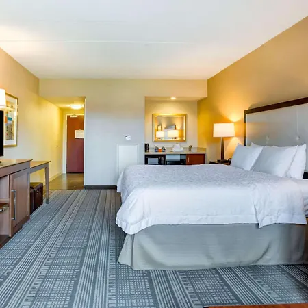 Hampton Inn Boston-Norwood Exterior photo